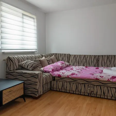 Ba Apartmán *